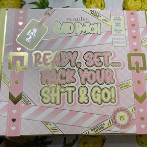 PLouise Suitcase Only